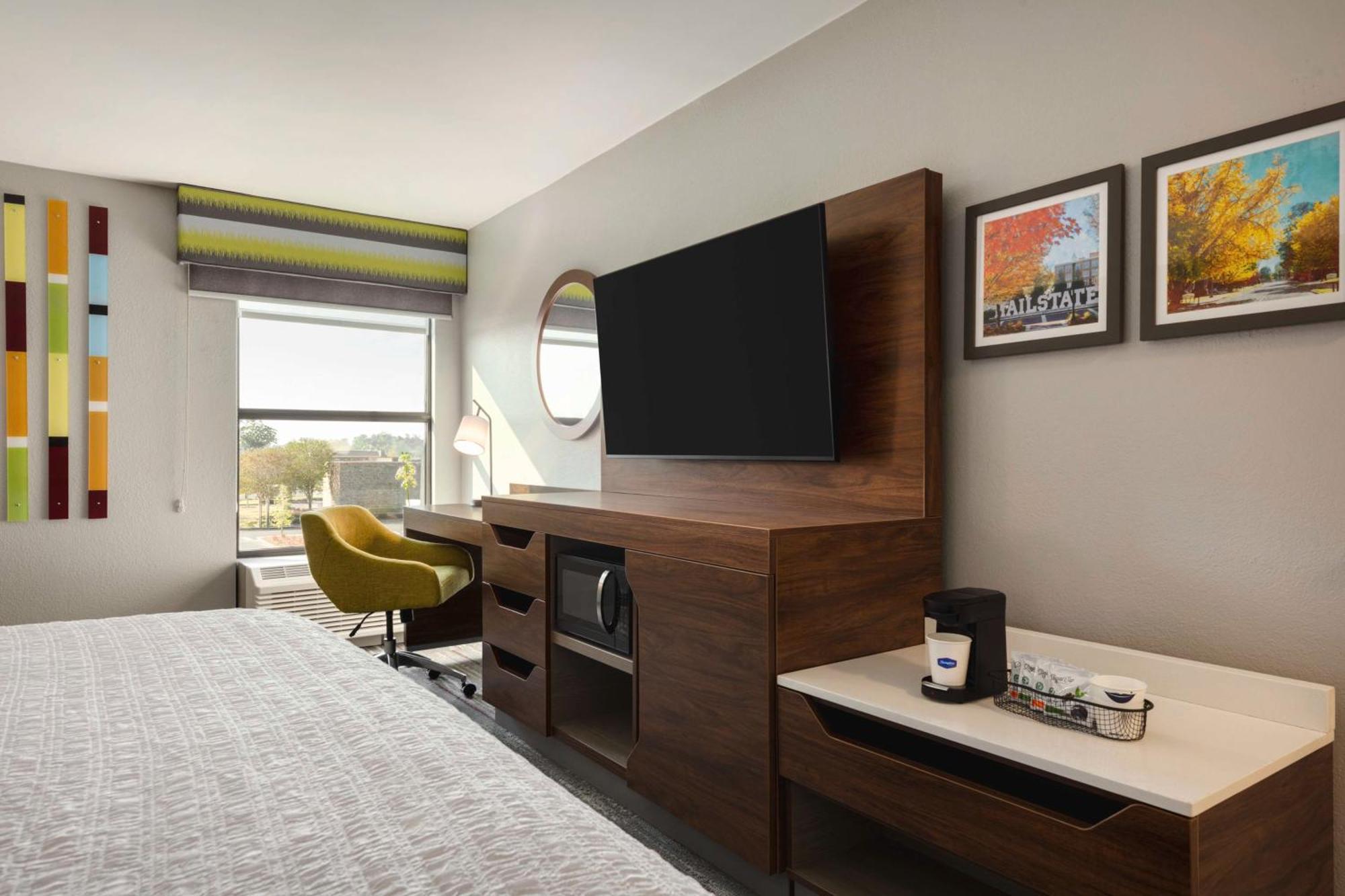 King Room with Sofa Bed